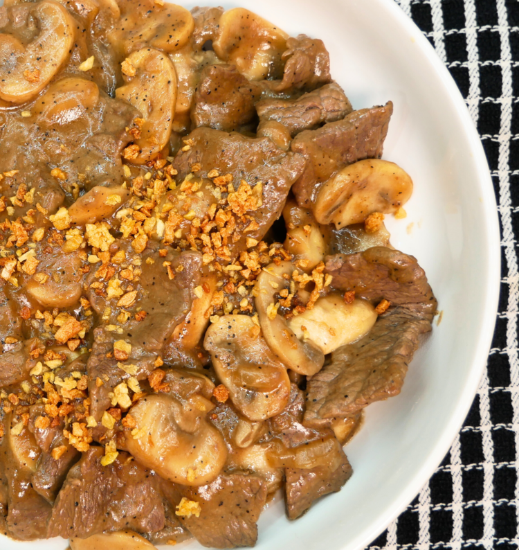 Garlic Pepper Beef with Mushrooms